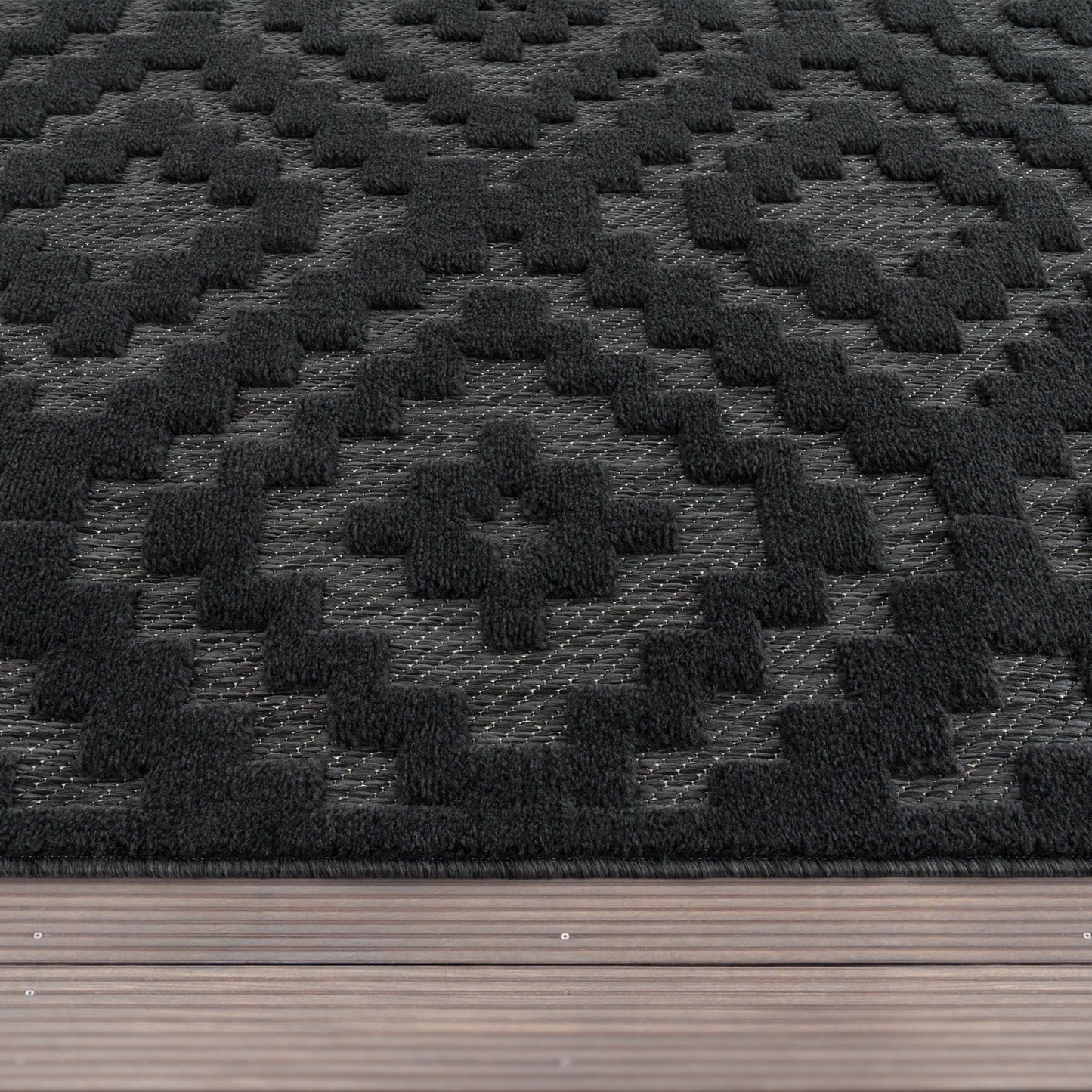 Indoor Outdoor Rug Livorno Trellis High-Low Pattern In Anthracite-2