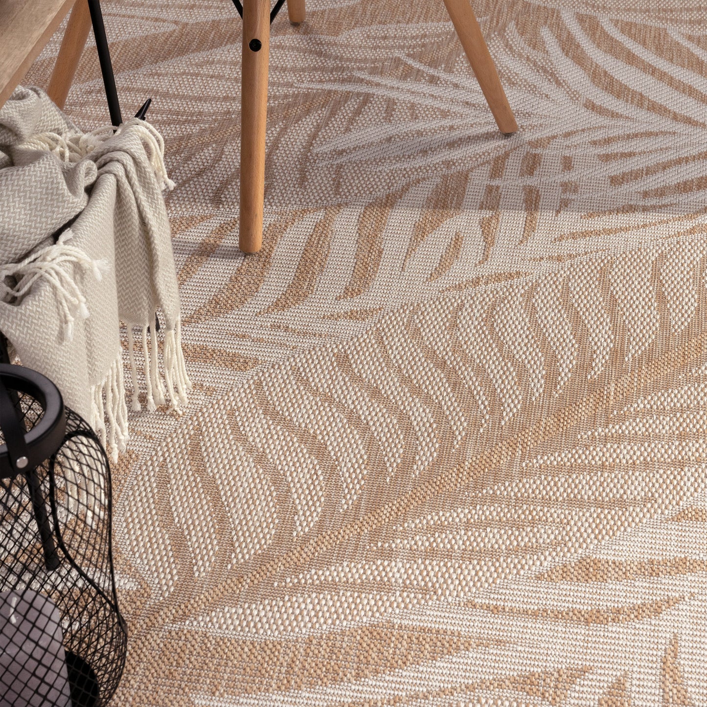 Indoor & Outdoor Rug Captera with Leaves Design-1