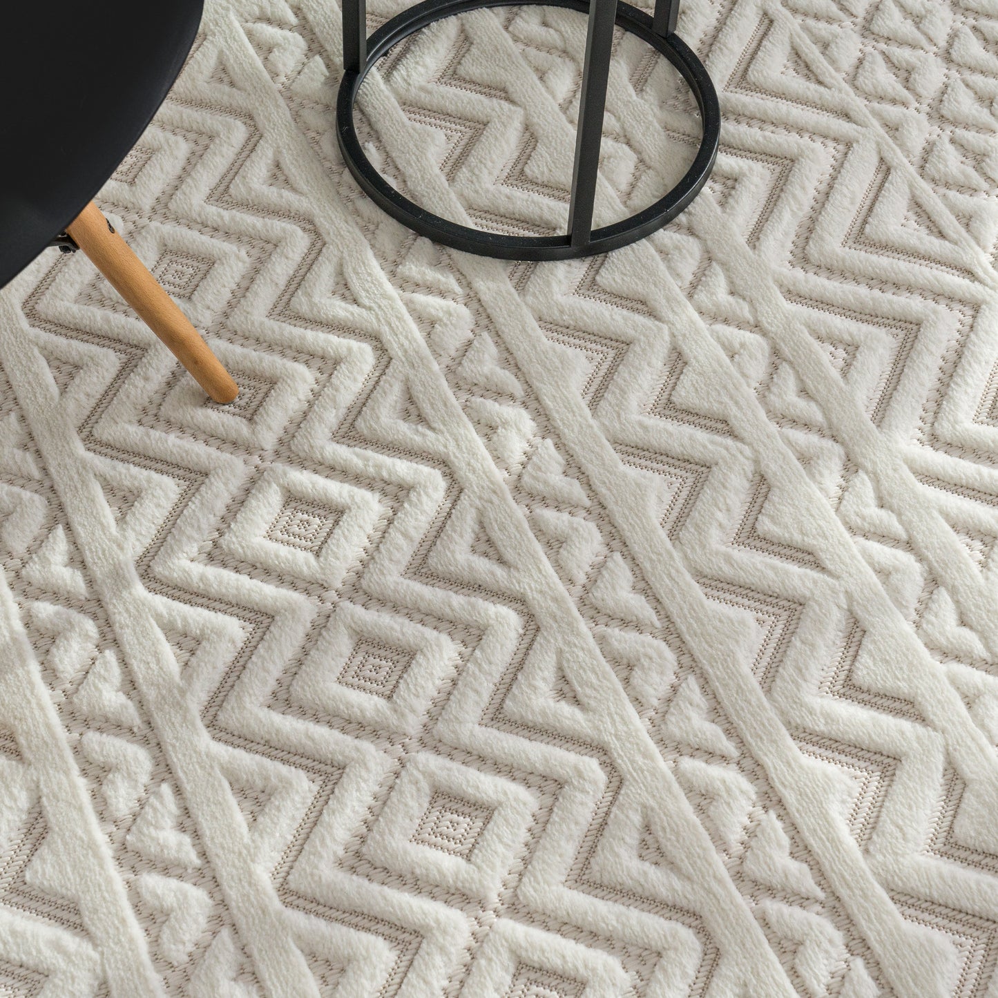 Indoor Outdoor Rug Livorno Boho High-Low Pattern In Cream-1