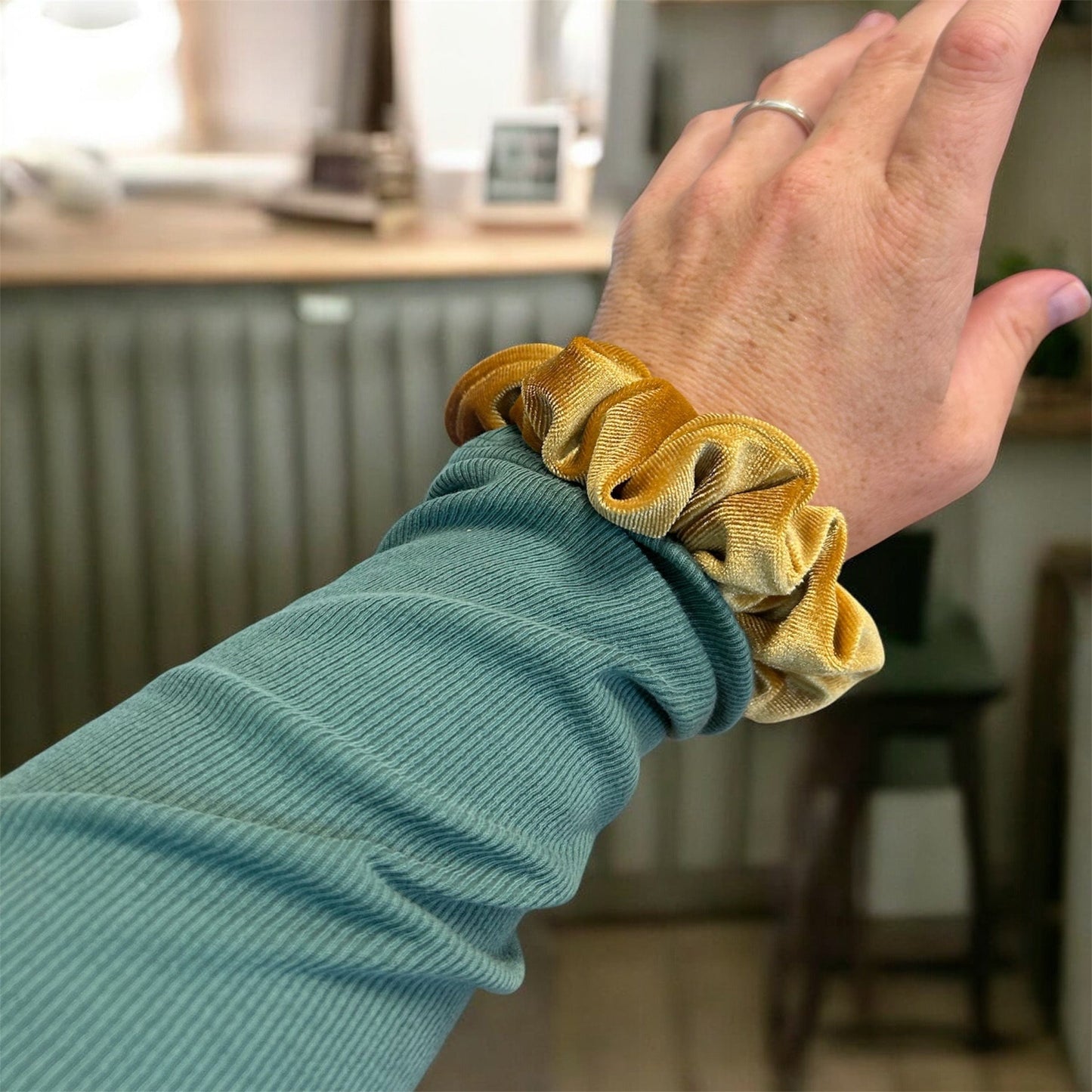 Tranquil Scrunchie-3