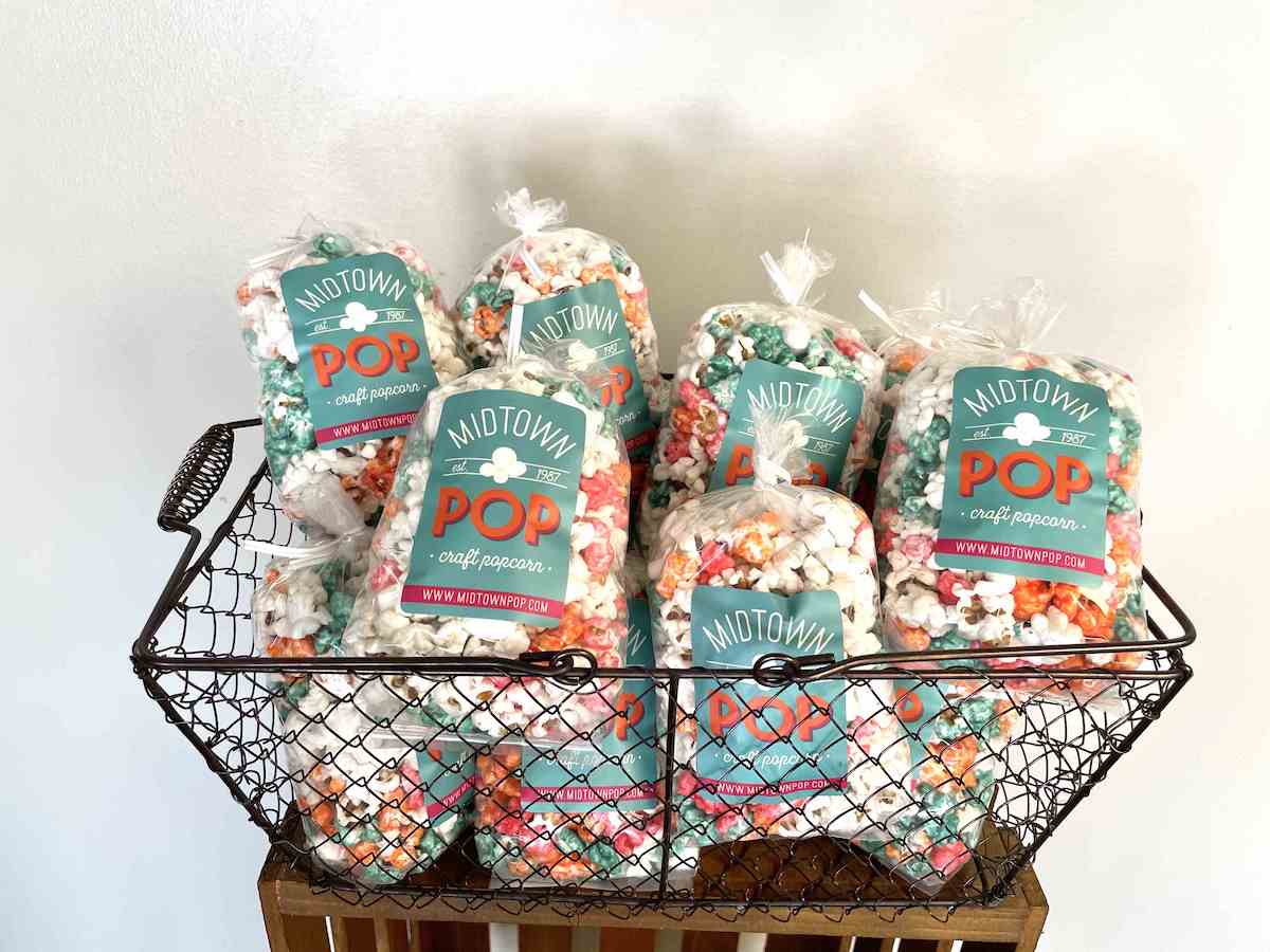 Small Bag Party Favors (4 Cups) 🥳 Gourmet Popcorn