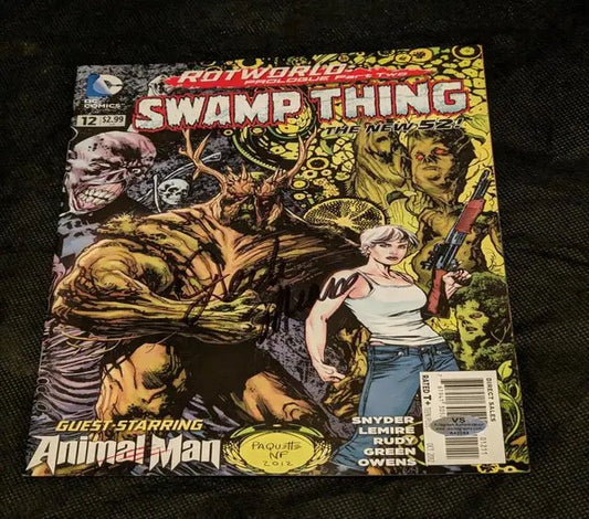 Derek Mears autographed swamp thing comic cook with coa