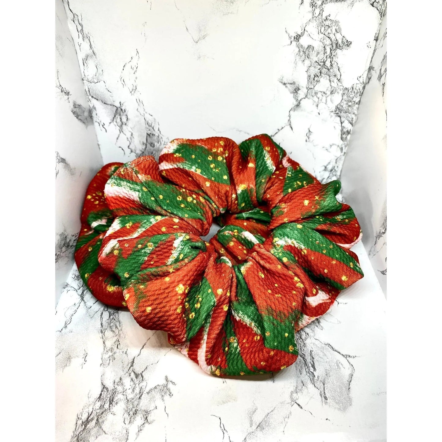 Red and Green Painted Christmas Bullet Scrunch