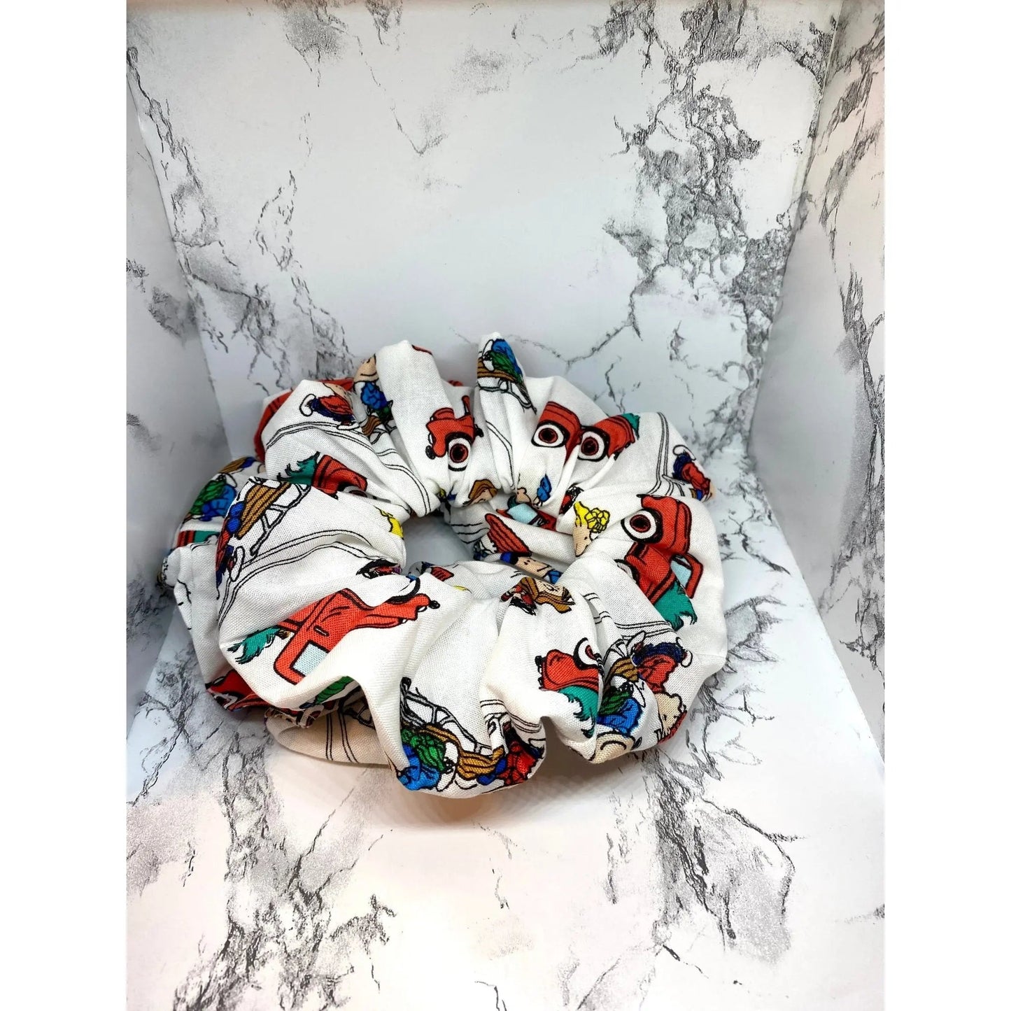 Christmas Snoopy Scrunchie