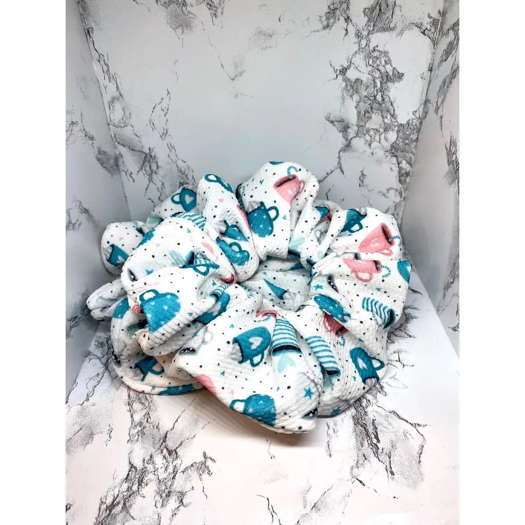 White Hot Cocoa Christmas Bullet Scrunchie