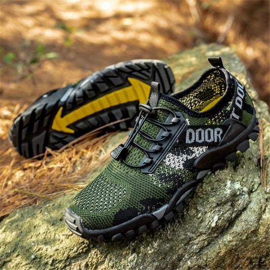 Quick Dry Men Sneakers Slip On Upstream Shoes Water Hiking Beach Surfing Shoes Sandals Barefoot Beach Sneakers Swim Boating Fishing Yoga Gym