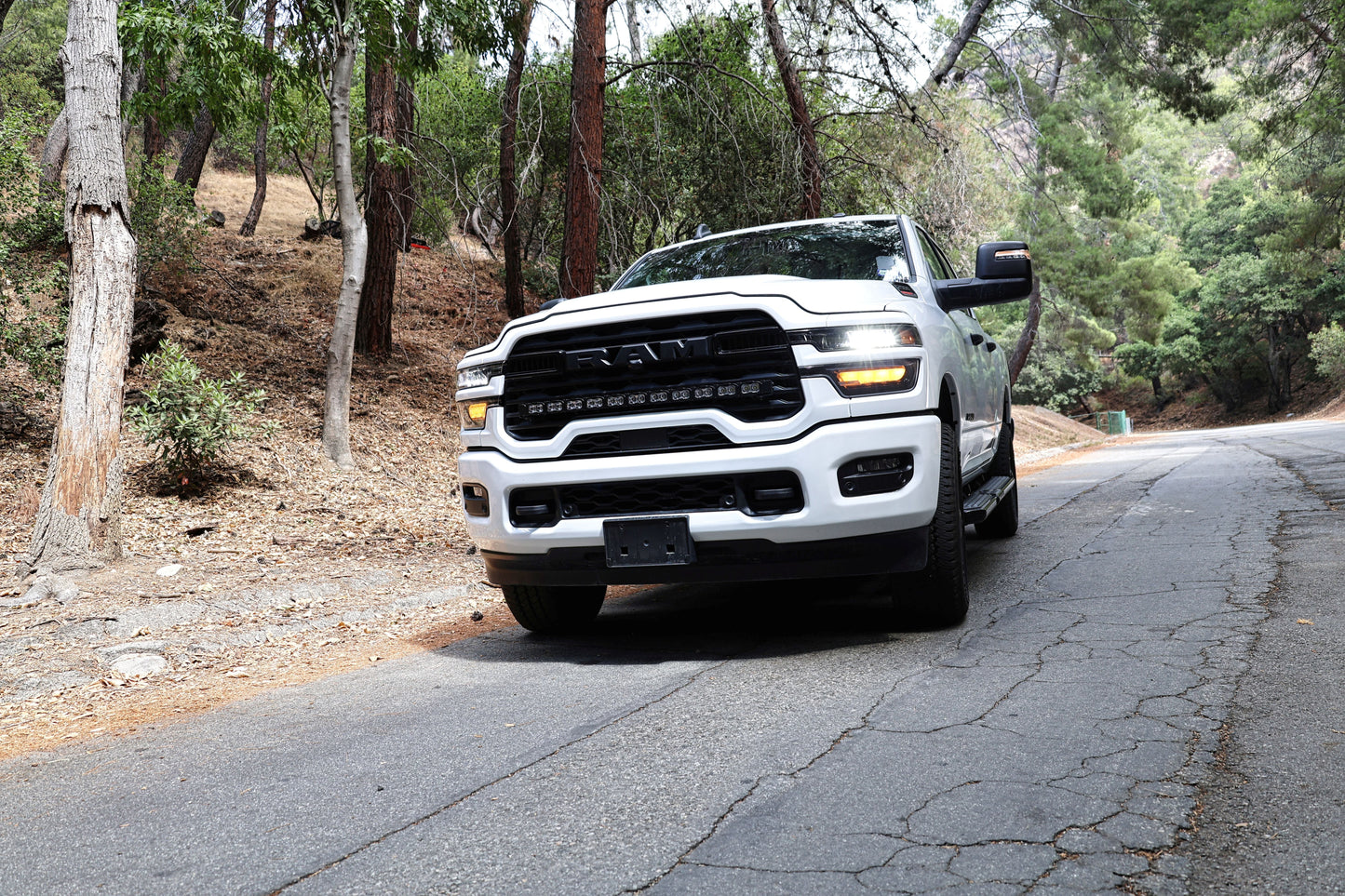 2025+ RAM 2500/3500 40in Light Bar PRO