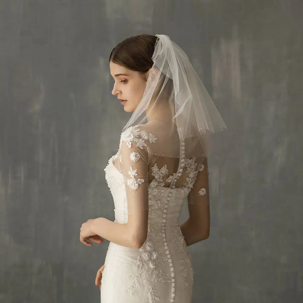 Retro Short Wedding Lace Floral Veil
