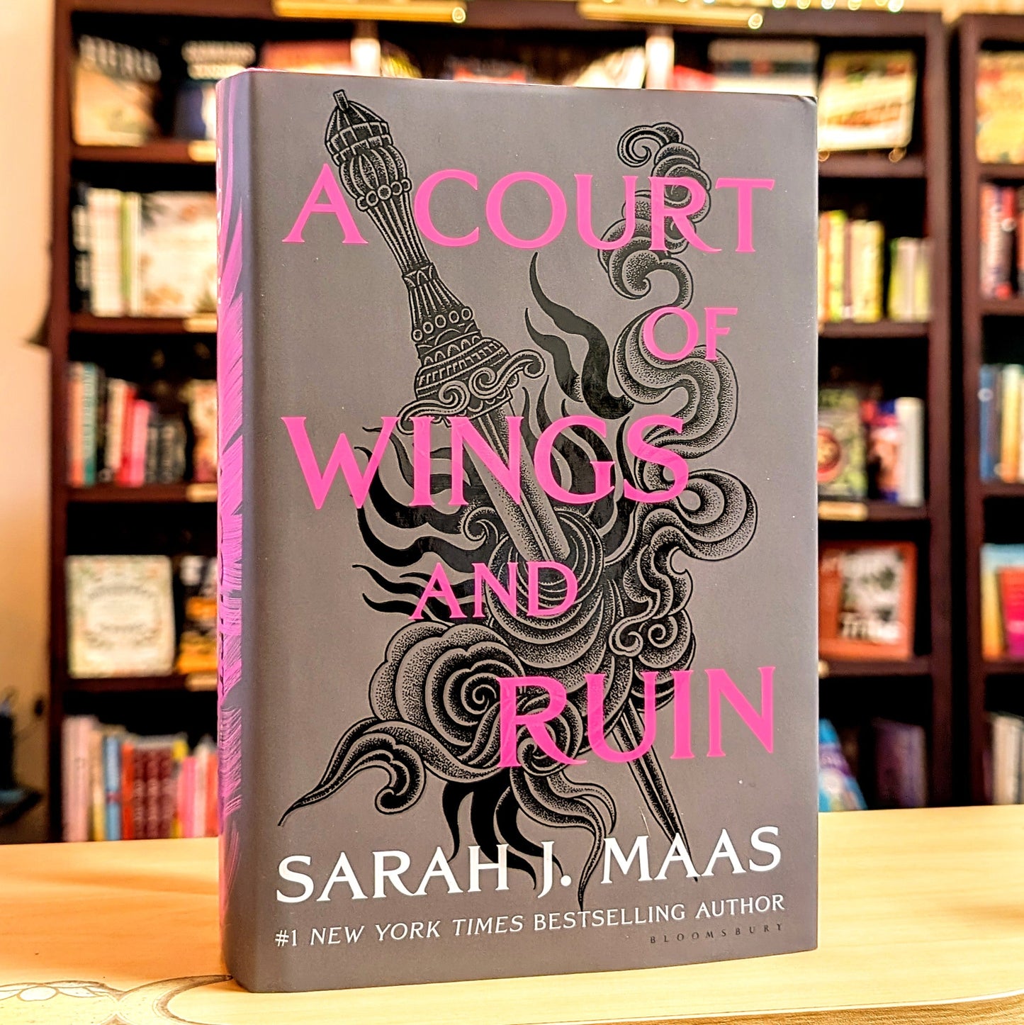 A Court of Wings and Ruin (A Court of Thorns and Roses, 3)