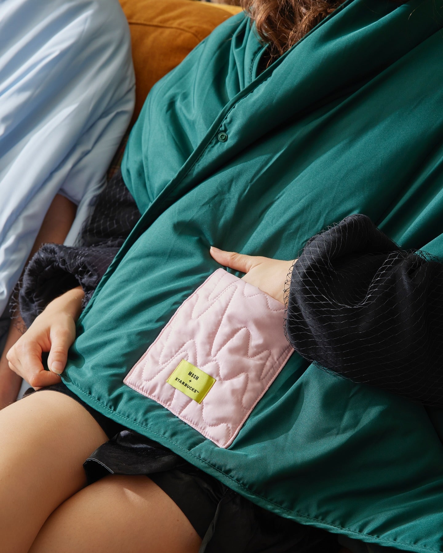 MSGM x Starbucks Collaboration Blanket-1