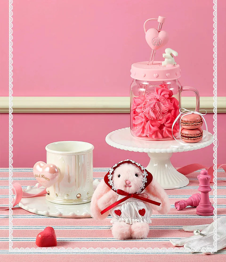 Starbucks "Love Our Sweet Hour" Collection-0