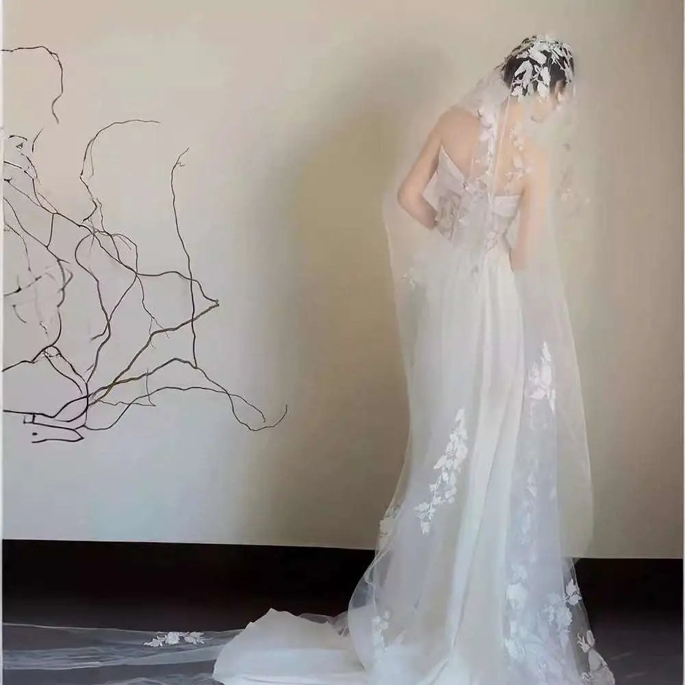 Satin Lace Wedding Veil Tube Top Fishtail Dress