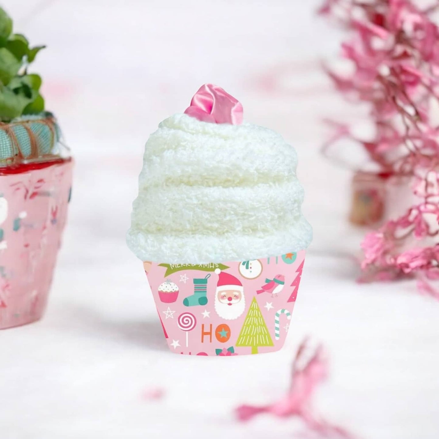 Christmas Cozy Socks Cupcake with Scrunchie