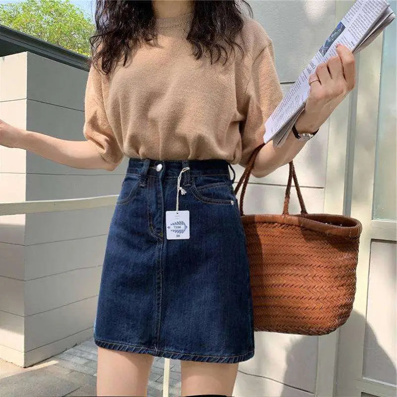 Small Denim Skirt in Summer Dark Blue