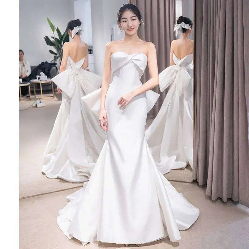 Small Trailing Temperament Satin Mermaid Wedding Dress