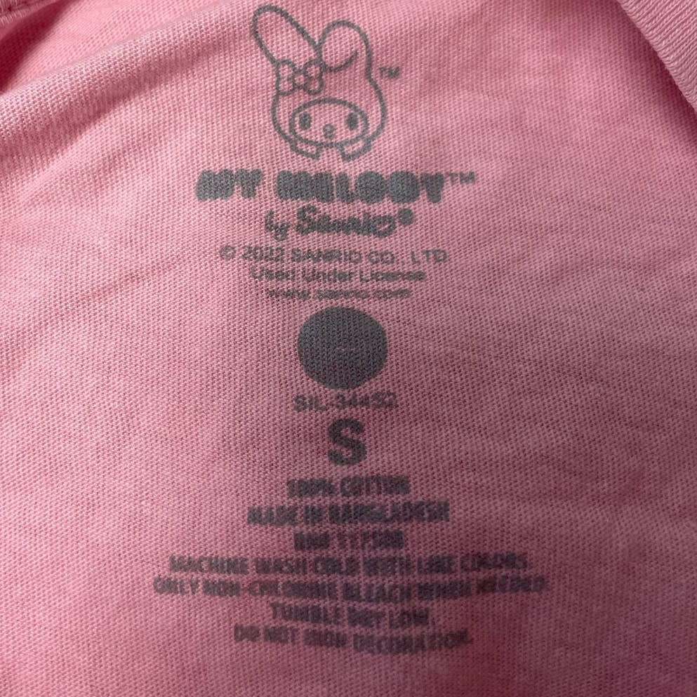 2022 My Melody by Sanrio Womens Small Bunny Rabbit 100% Cotton Crew Neck Tee