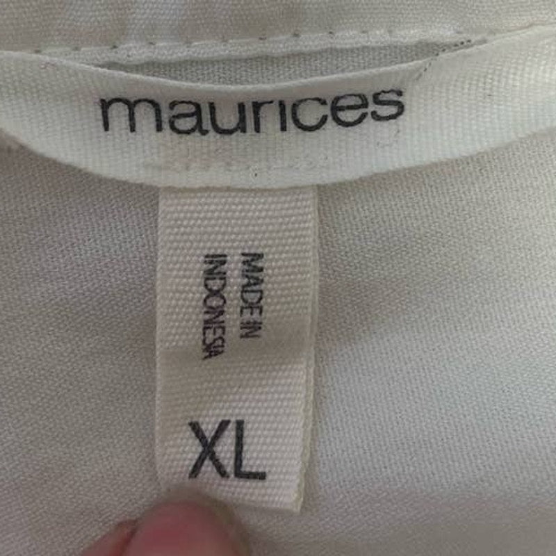 Maurices XL 100% Polyester Long Tabbed Sleeve Zippers V-Neck Flowy Blouse Top