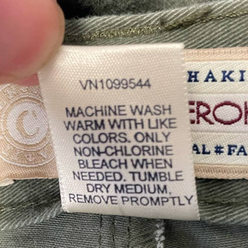 Cherokee Mens Size 44 Pleated Front 100% Cotton Olive Khaki Long Bermuda Shorts