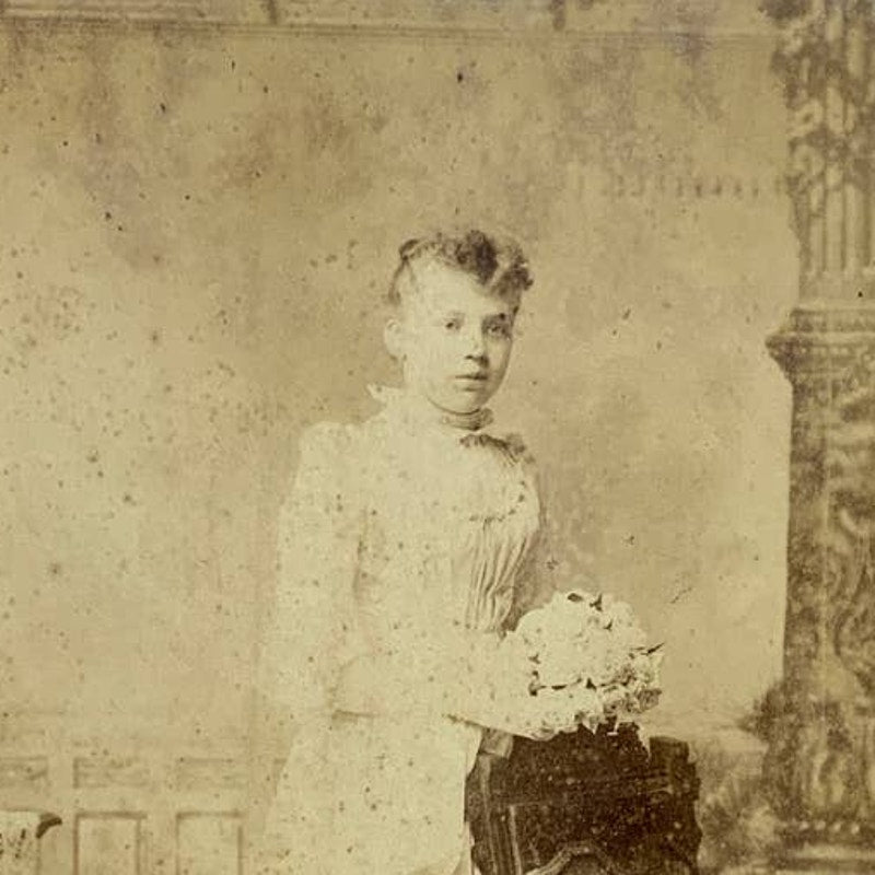 Antique Vintage Lizzie Goetz Photograph on St Louis Hammer Studio Cardboard