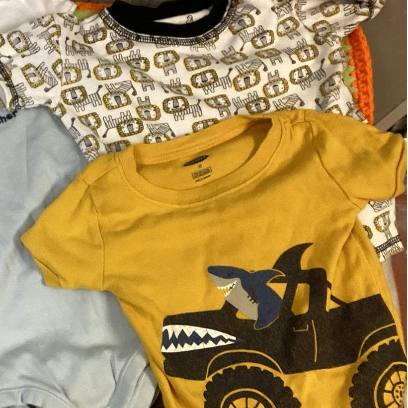 Lot of 9 Boys 6-9 Mos Gymboree Carters Old Navy Tops One Pieces Fleece Blanket
