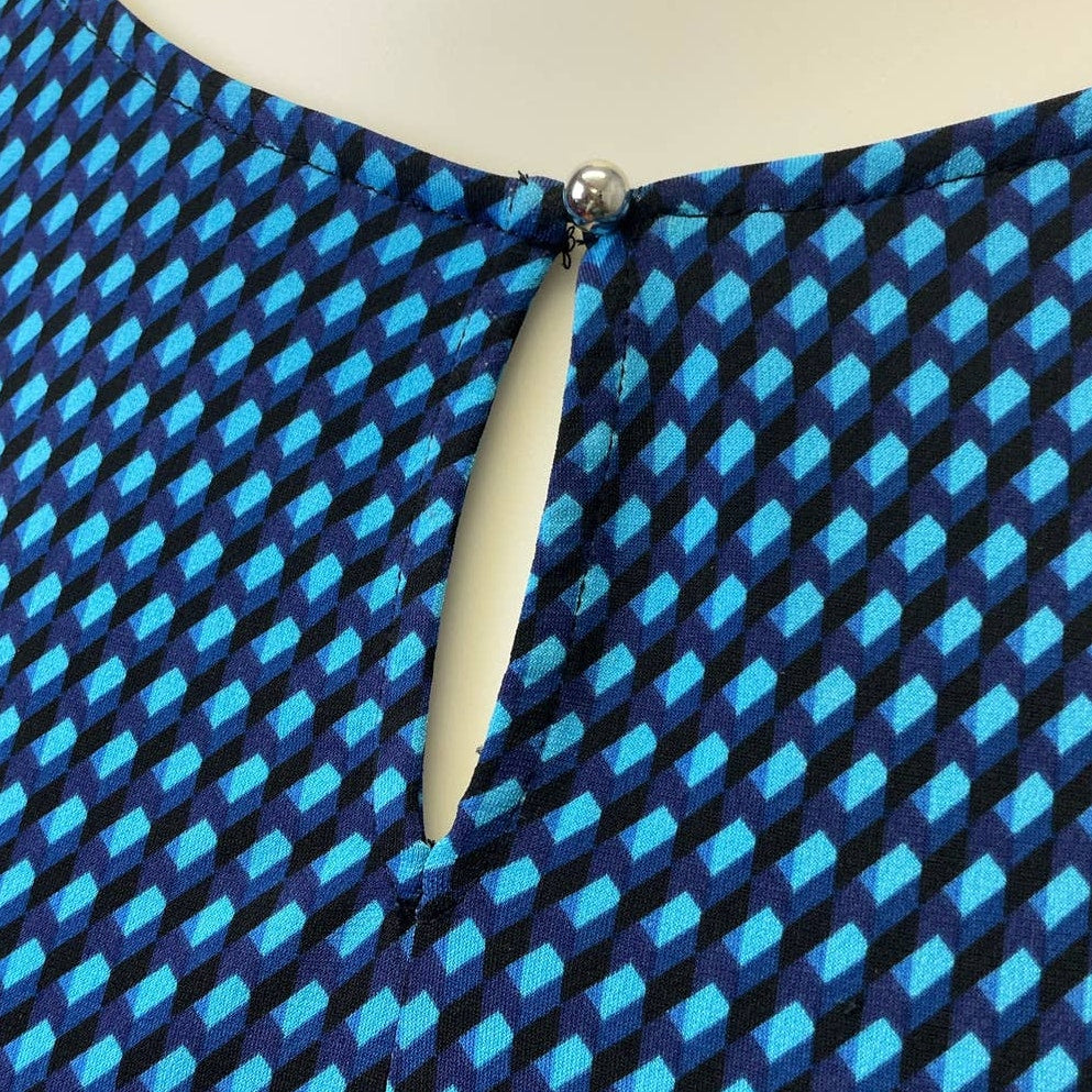 Dana Buchman XL Long Sleeve Polyester Blend Geometric Pattern Blouse Top