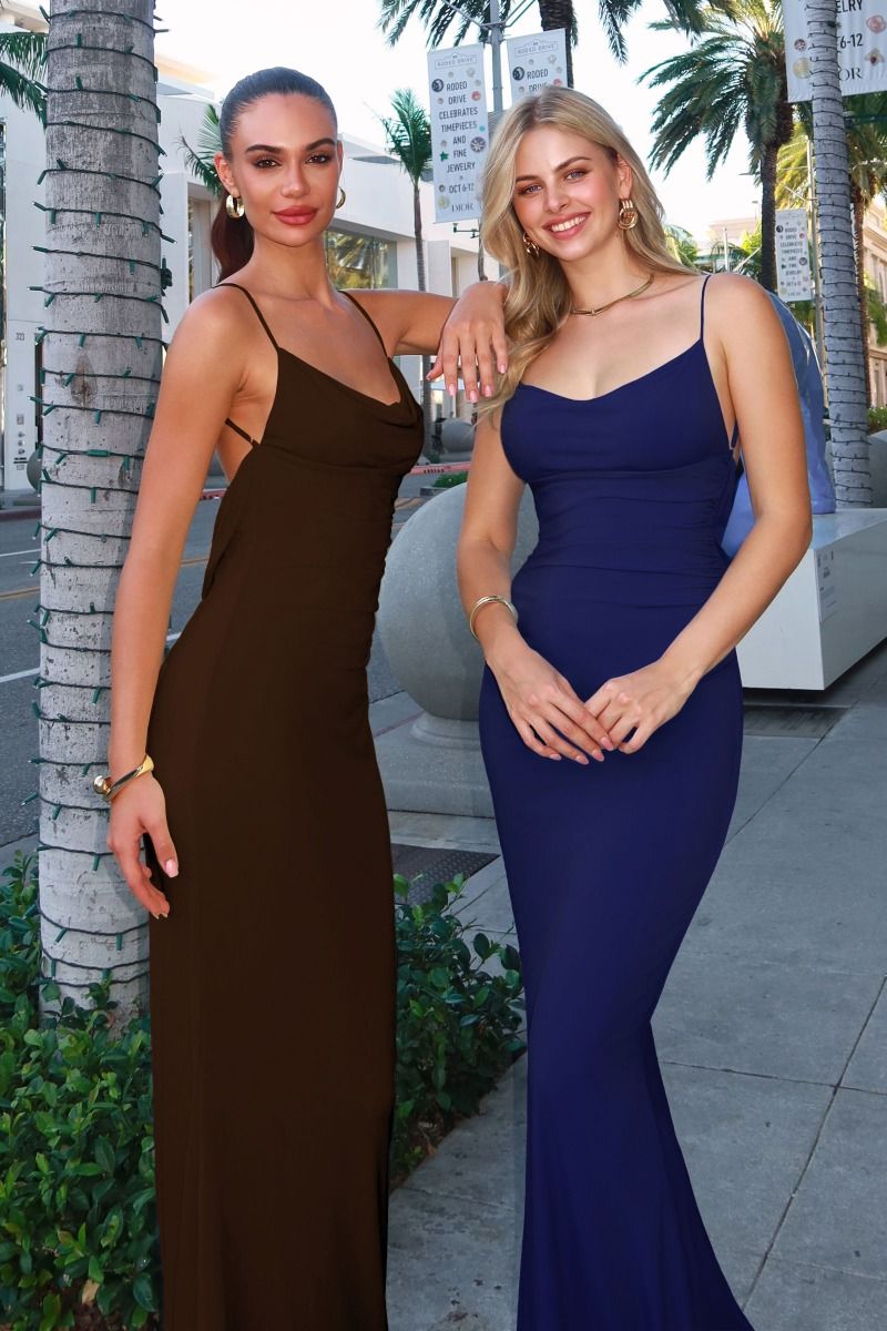 U-back mermaid dress with lace and spaghetti straps