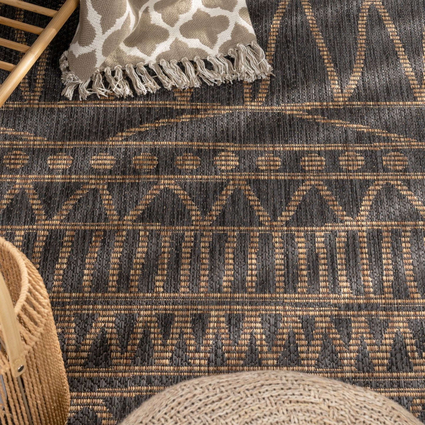Indoor & Outdoor Rug Modern Ethnic Pattern-1