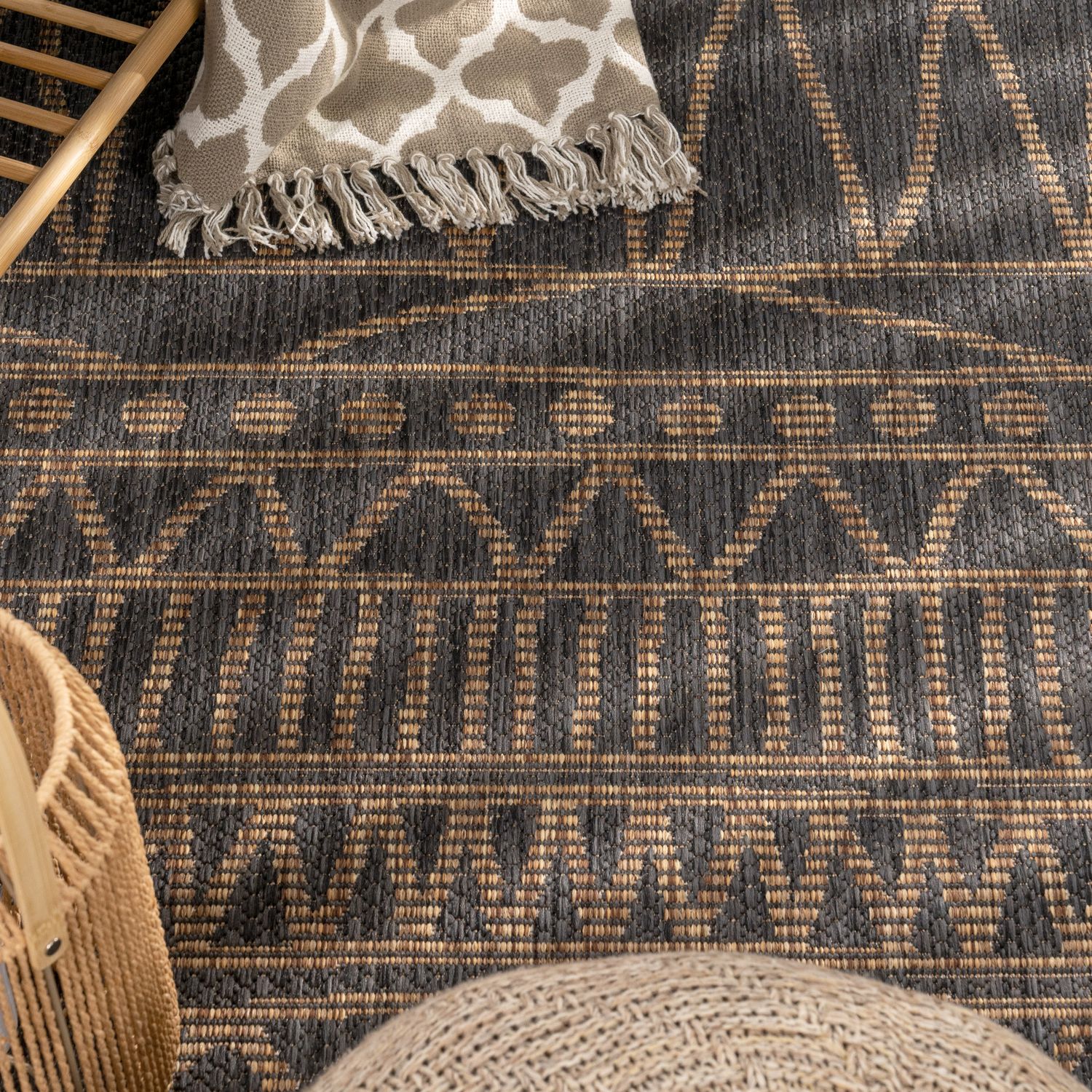 Indoor & Outdoor Rug Modern Ethnic Pattern-1