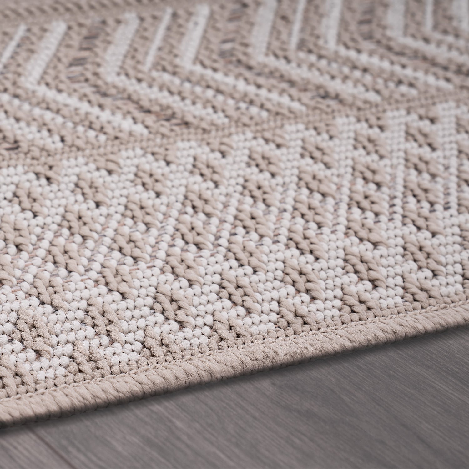 Outdoor Rug Vermont Stain-Resistant with Boho Pattern in Beige-2