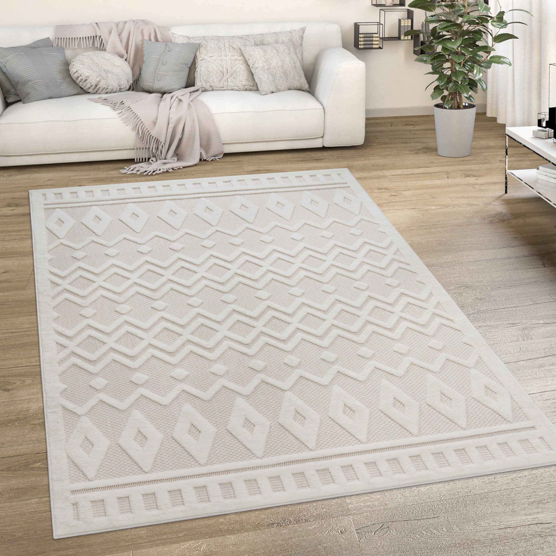 Indoor Outdoor Rug Livorno Geometric Trellis Pattern In Cream-4