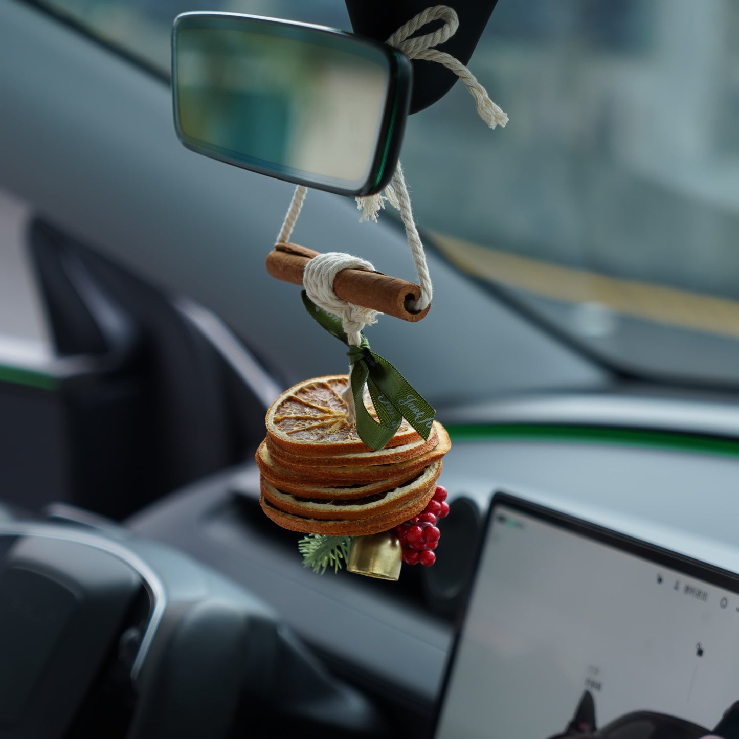 Car Orange Scent Christmas  Ornament 丨Universal Hanging Design