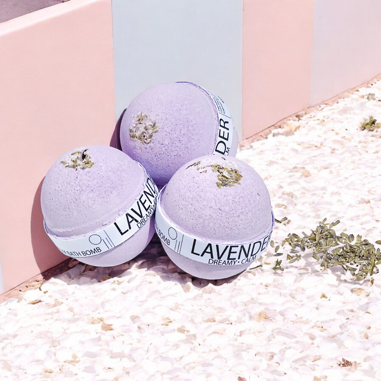 Dreamy and Calm Lavender Bath Bomb-2
