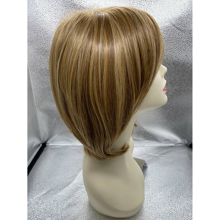 UPSTAGE - Wig By Raquel Welch