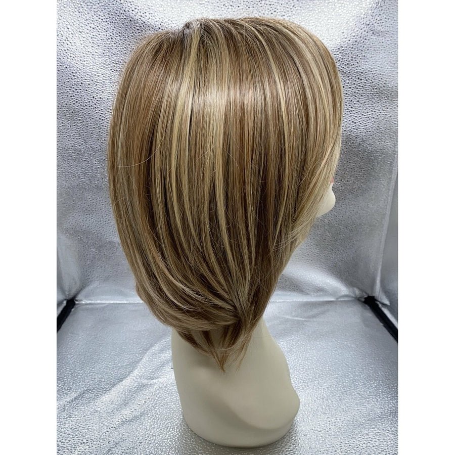 UPSTAGE - Wig By Raquel Welch