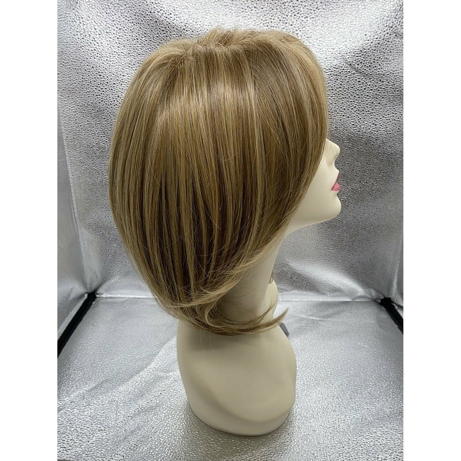 UPSTAGE - Wig By Raquel Welch