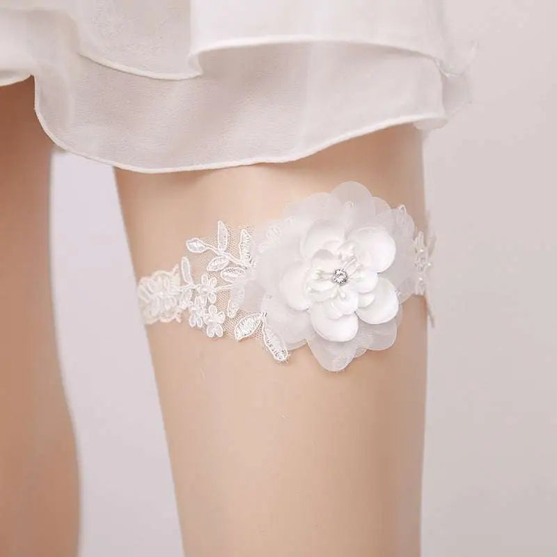 White Lace Floral Wedding Supplies Elastic Leg Ring