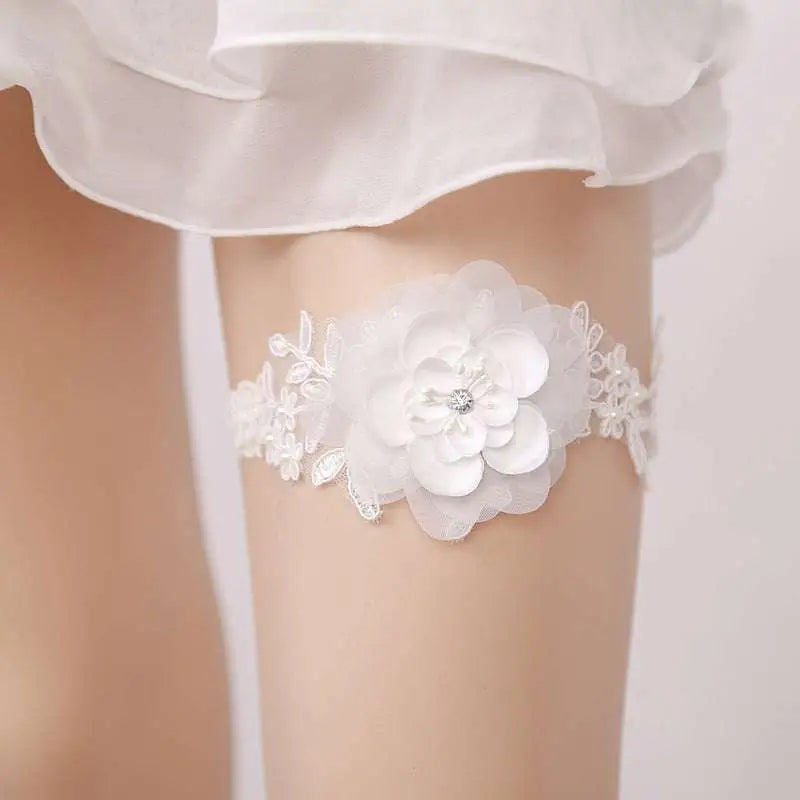 White Lace Floral Wedding Supplies Elastic Leg Ring