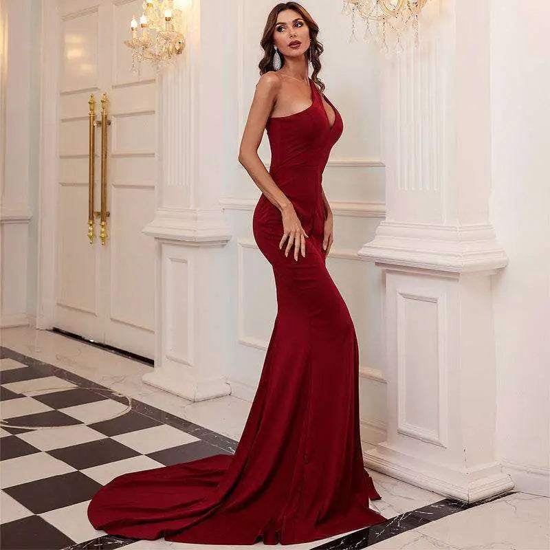 Wine Red One Shoulder Mermaid Annual Meeting Dress