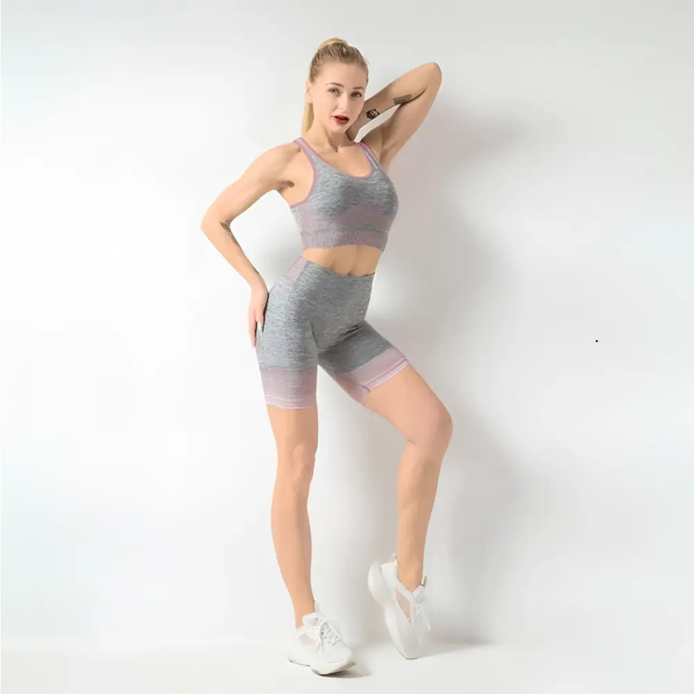 Women’s Seamless Yoga Hip Lifting Workout Set