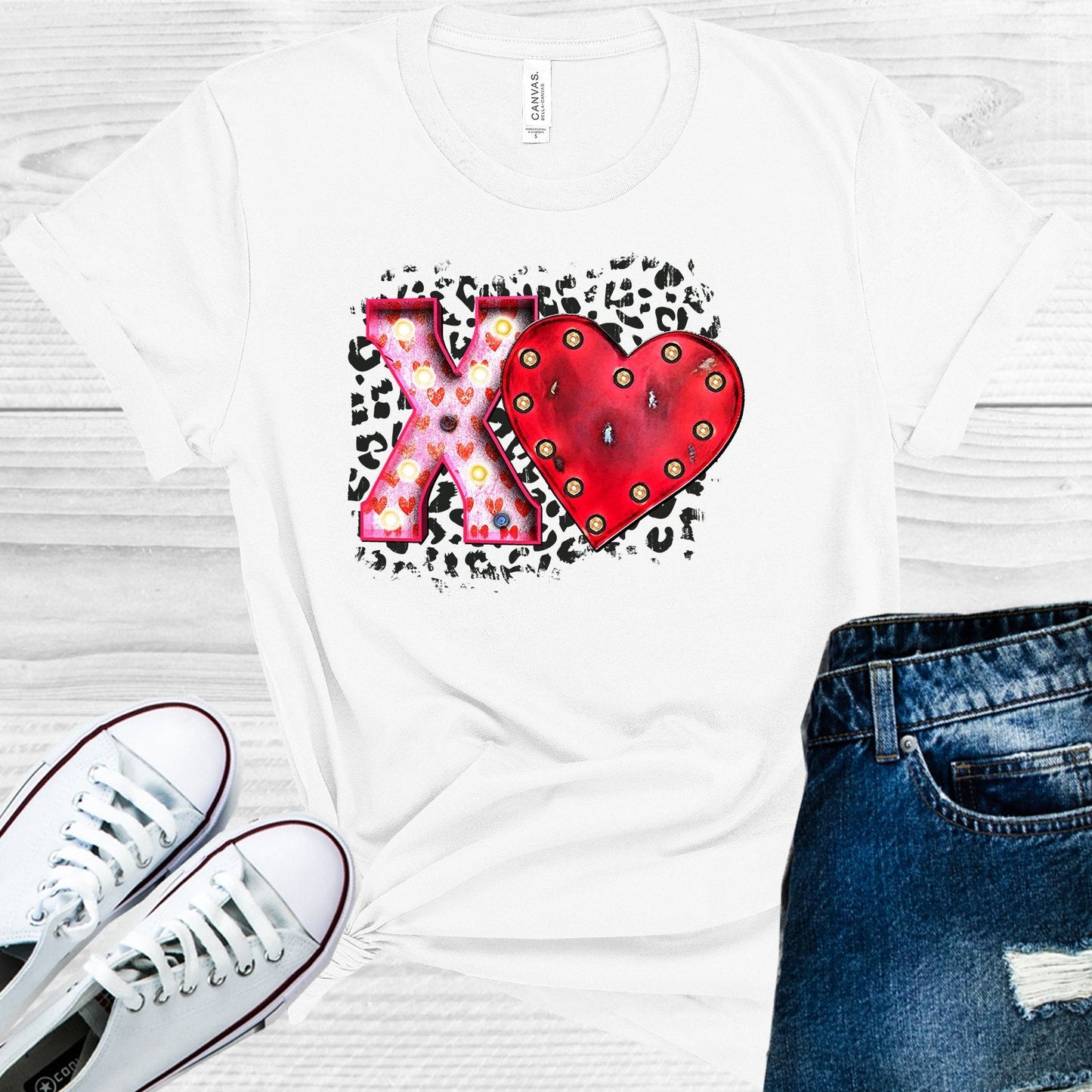 XO Graphic Tee
