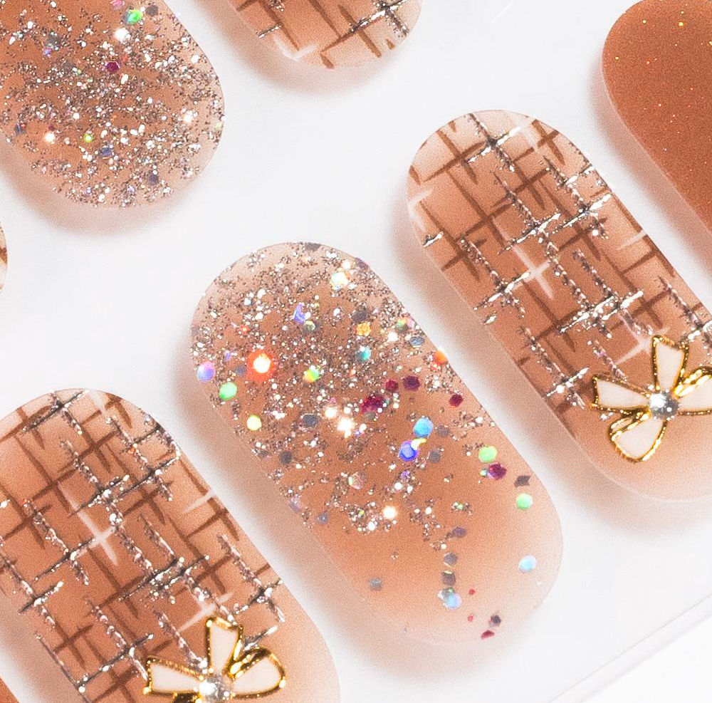 Bows in Tan Gel Nails-1